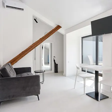 White Door Mansard Heart Of 2 *